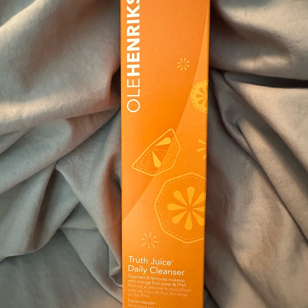 Ole Henriksen Truth Juice Daily Cleanser